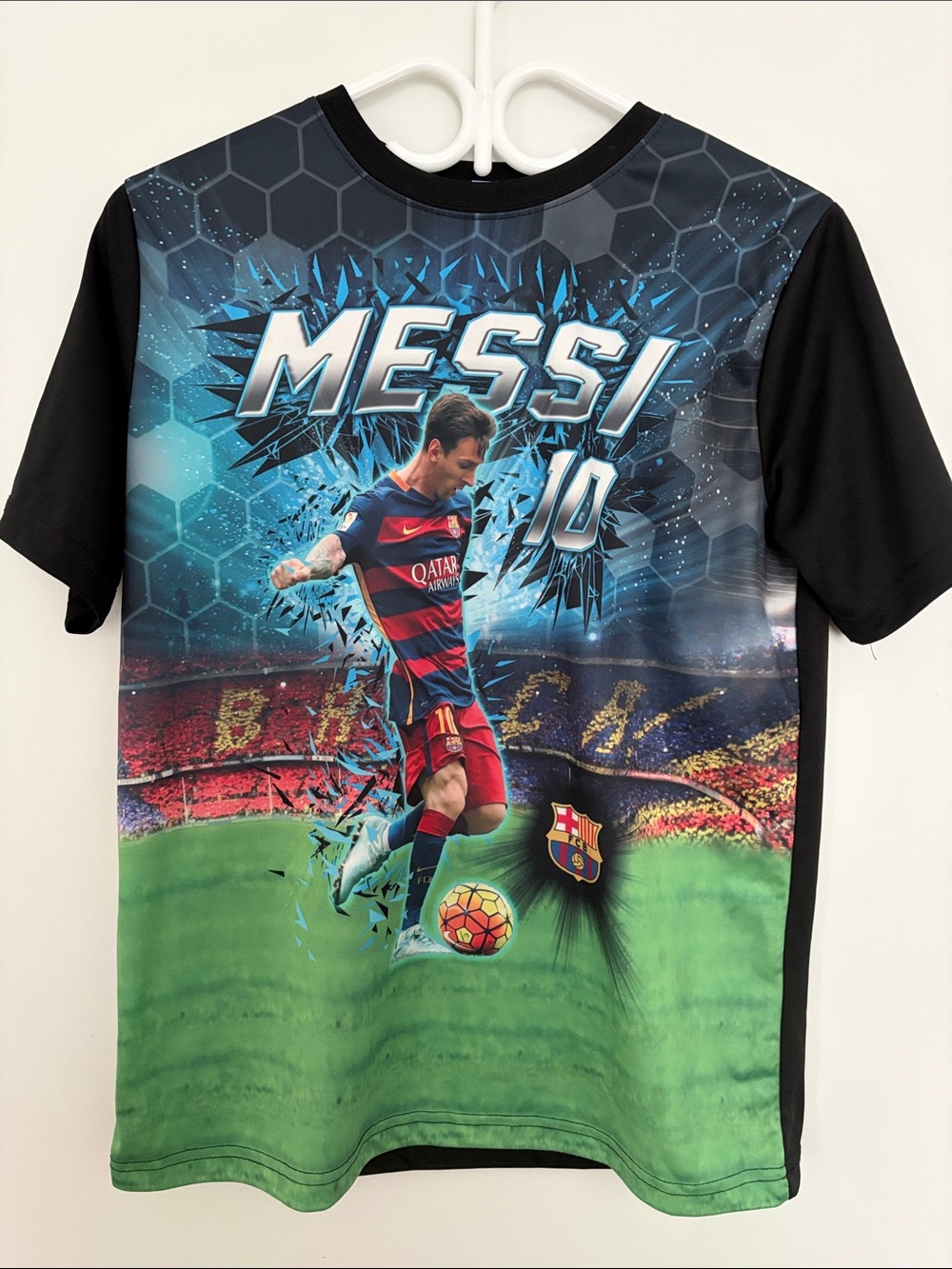 Messi Graphic Kids Short Sleeve Tee - Barcelona Design - Black/Blue/Green